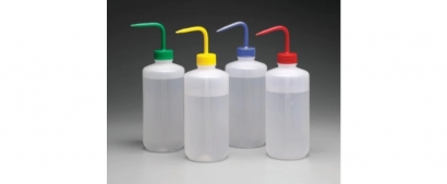 Nalgene™ Color-Coded LDPE Wash Bottles