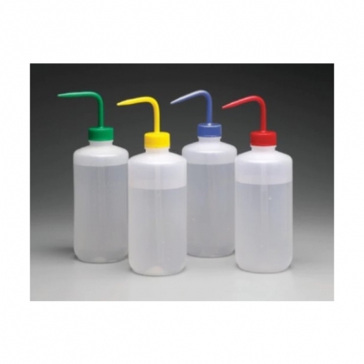2422_Nalgene™ Color-Coded LDPE Wash Bottles.jpg